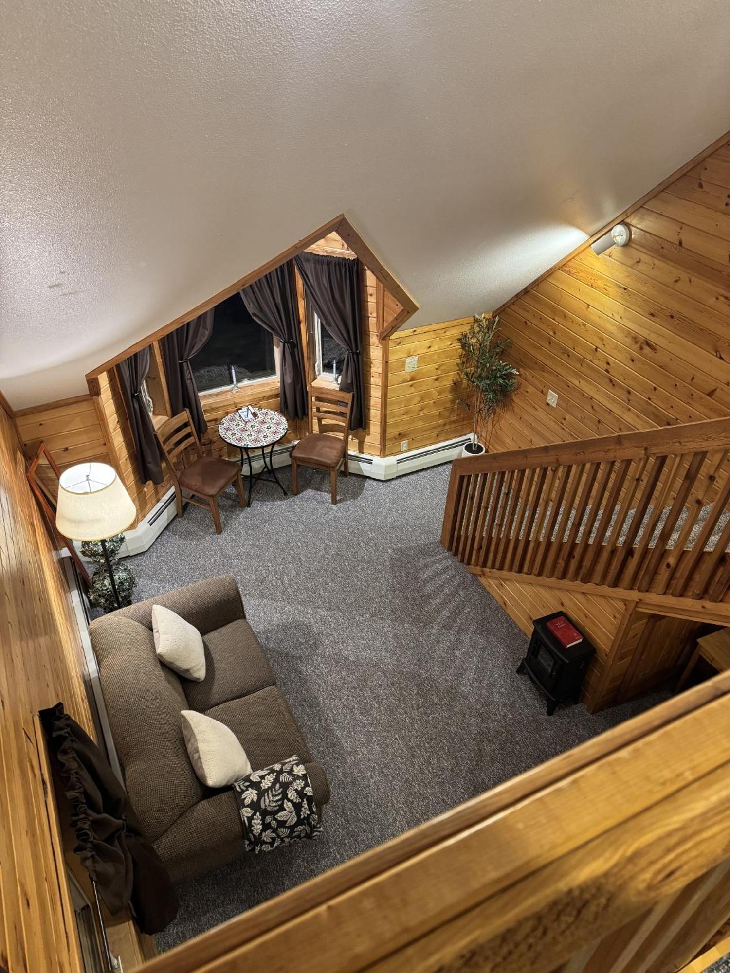 Susitna River Lodging, Suites Талкитна Экстерьер фото