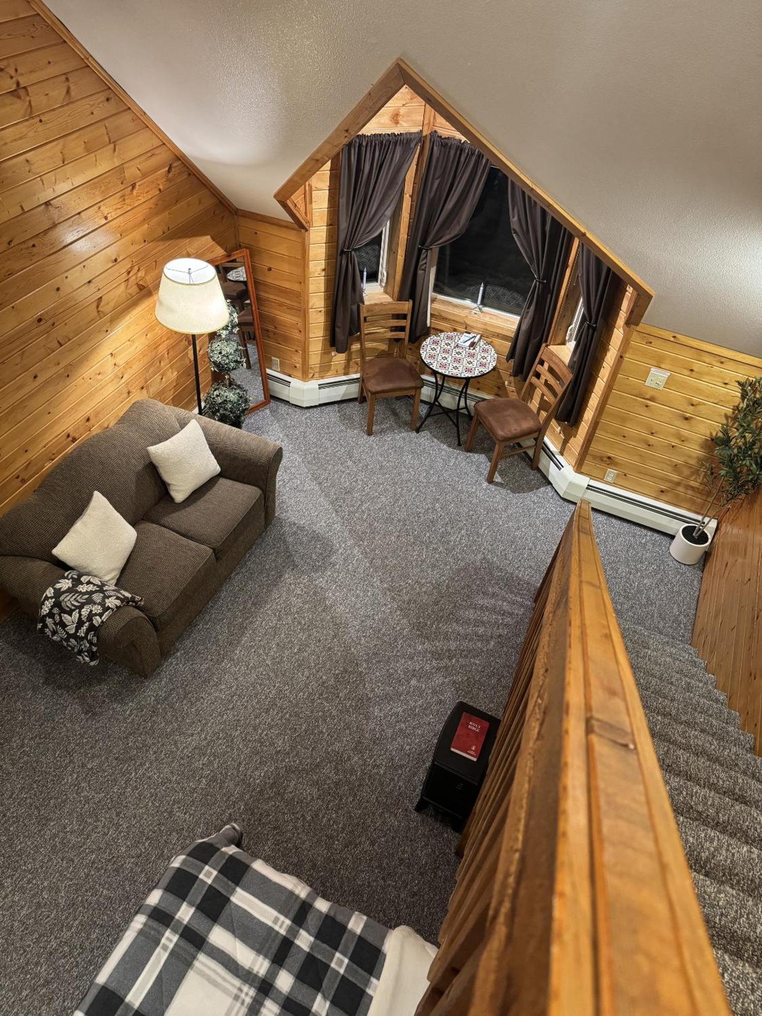 Susitna River Lodging, Suites Талкитна Экстерьер фото